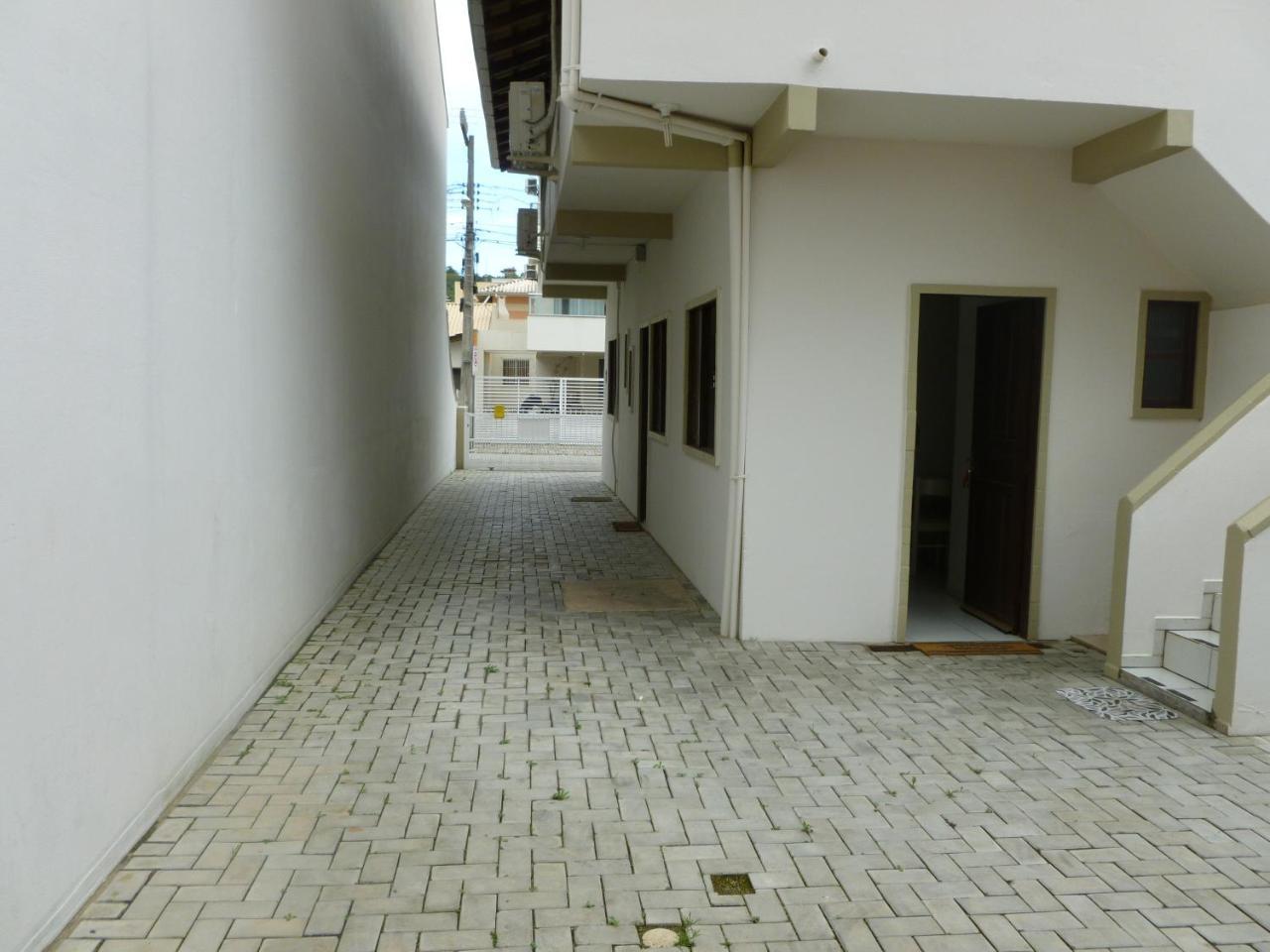 Apartamentos Bombinhas - 140 Metros Da Praia Dış mekan fotoğraf