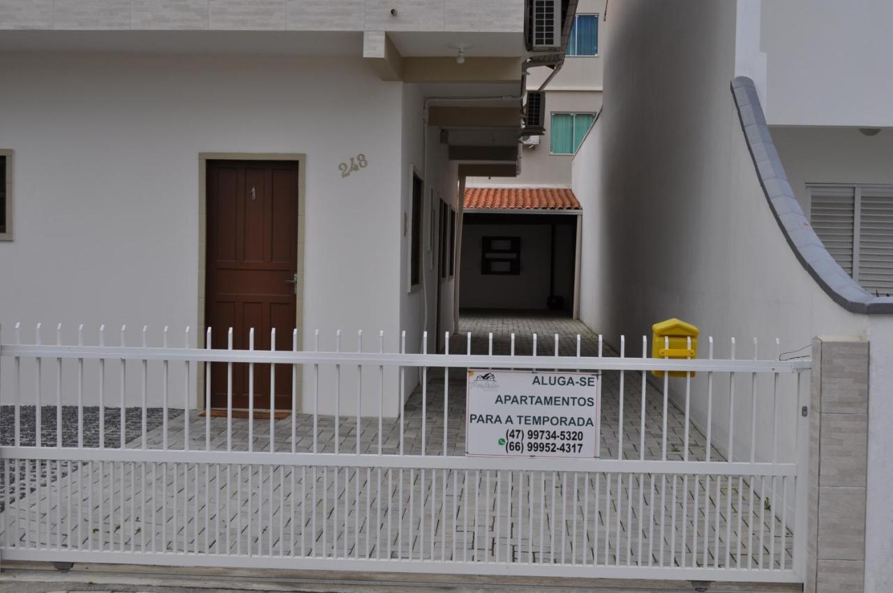 Apartamentos Bombinhas - 140 Metros Da Praia Dış mekan fotoğraf
